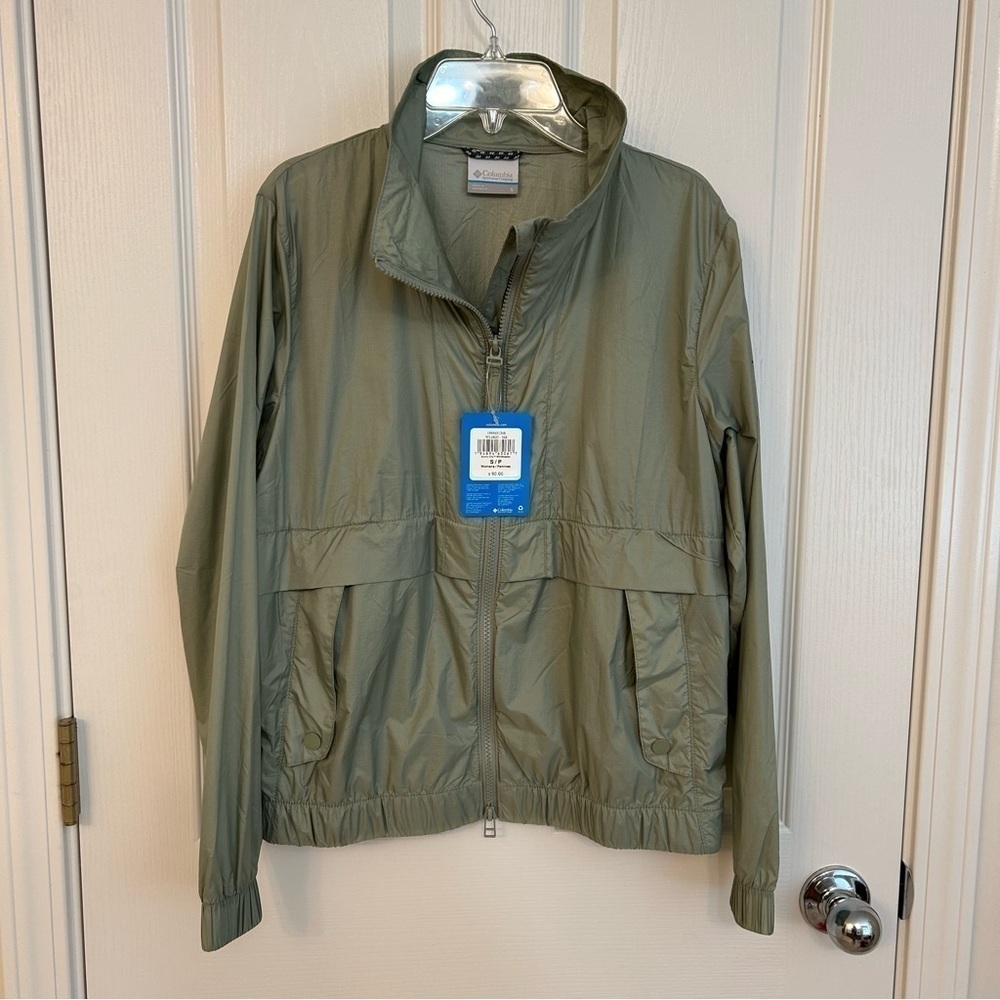 Columbia Women's Sunny City Windbreaker in Safari Green Size S - Picture 7 of 11